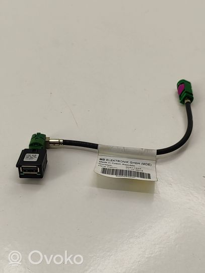 Volkswagen Golf VII Connettore plug in USB 5G0035320C