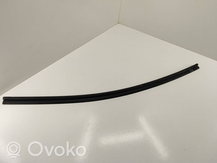 Renault Trafic III (X82) Sliding door rubber seal 