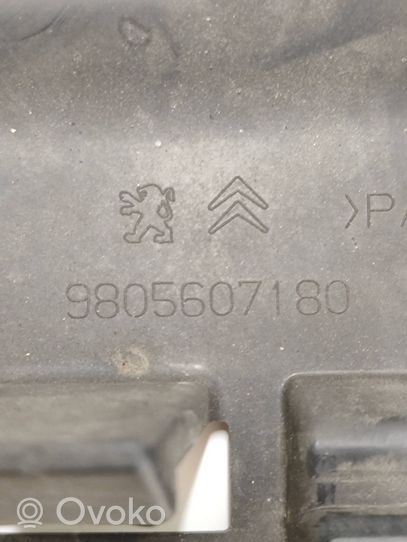 Peugeot 5008 Plaque avant support serrure de capot 9805607180