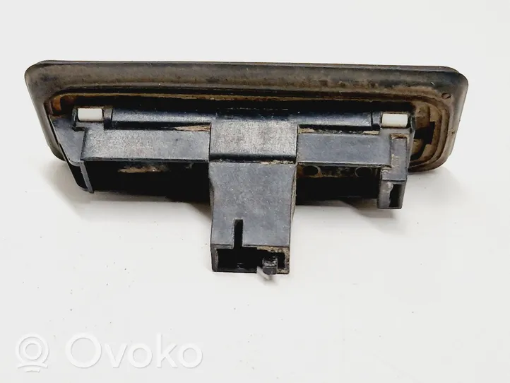 Skoda Octavia Mk3 (5E) Tailgate opening switch 5E0827566