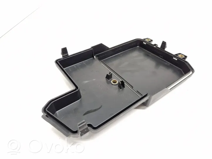 Renault Megane IV Fuse box cover 243127929R