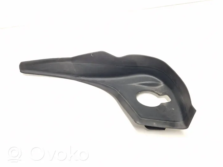 Renault Megane IV Rivestimento del tergicristallo 668220558R