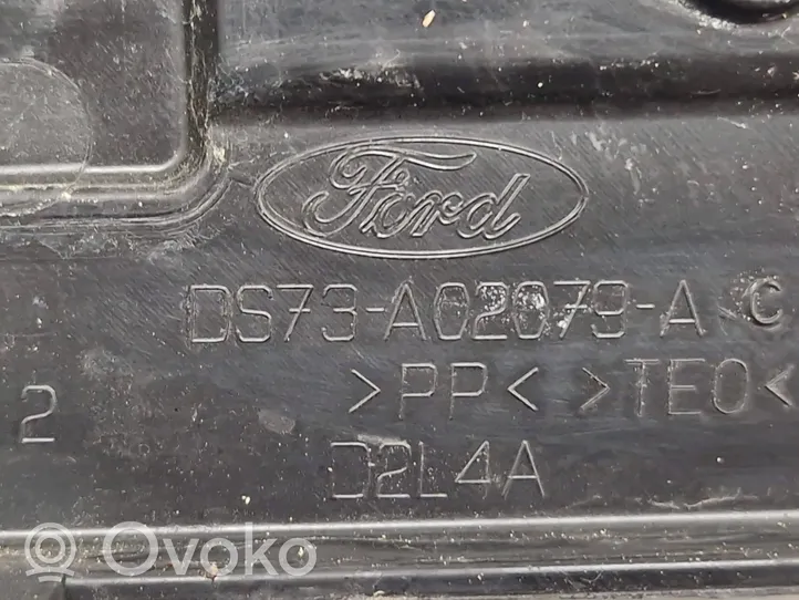 Ford Mondeo MK V Rivestimento dell’estremità del parafango DS73A02079A