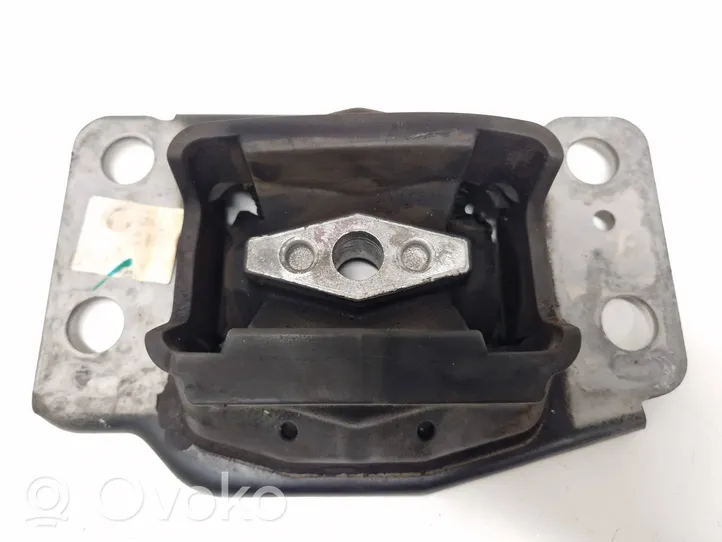 Ford Mondeo MK V Supporto della scatola del cambio 7G917M121BA