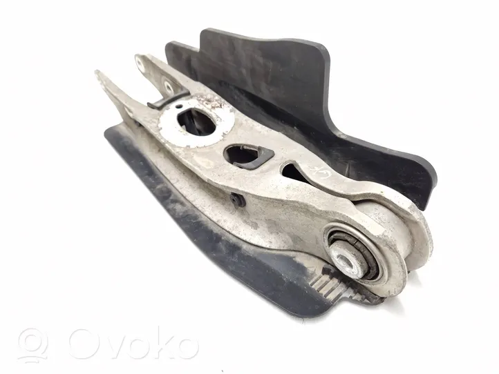 Audi A4 S4 B9 Querlenker Achsschenkel hinten 8W0505311H