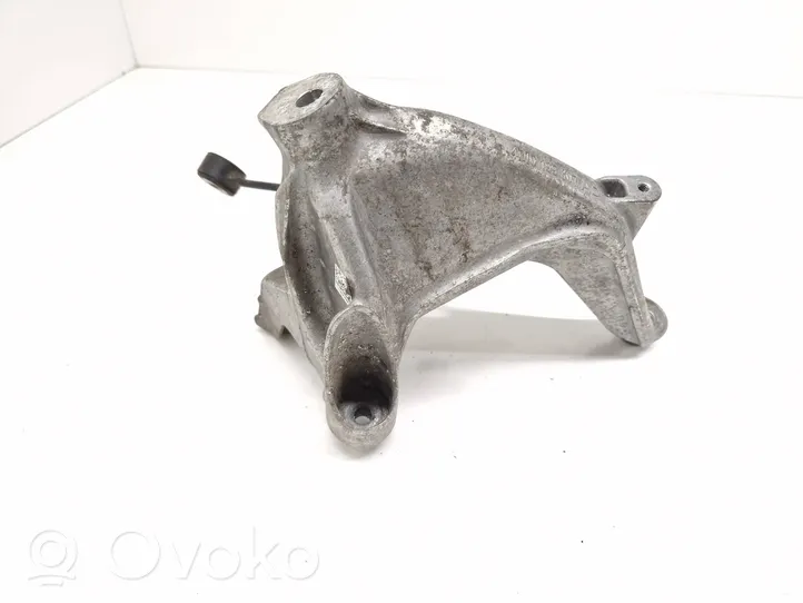 Audi A4 S4 B9 Engine mounting bracket 4M0199307AD