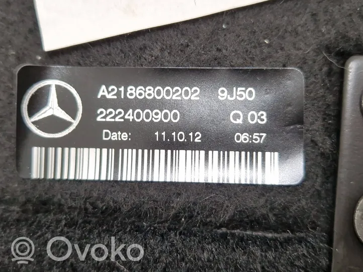 Mercedes-Benz CLS C218 X218 Tavaratilan kaukalon tekstiilikansi A2186800202