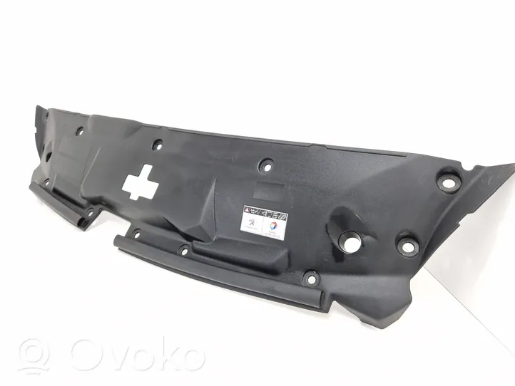 Peugeot 508 Rivestimento della modanatura della chiusura del vano motore/cofano 9686697070