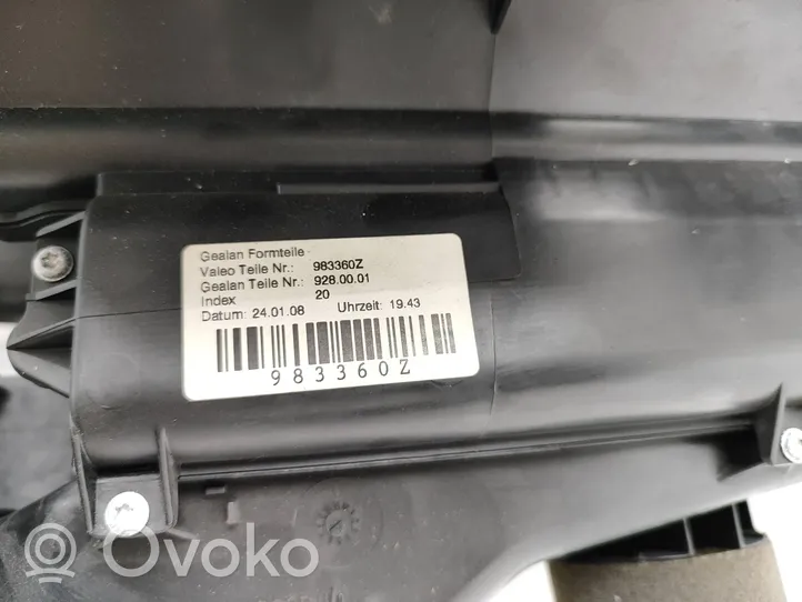 BMW 1 E81 E87 Salono oro mazgo komplektas 24540010