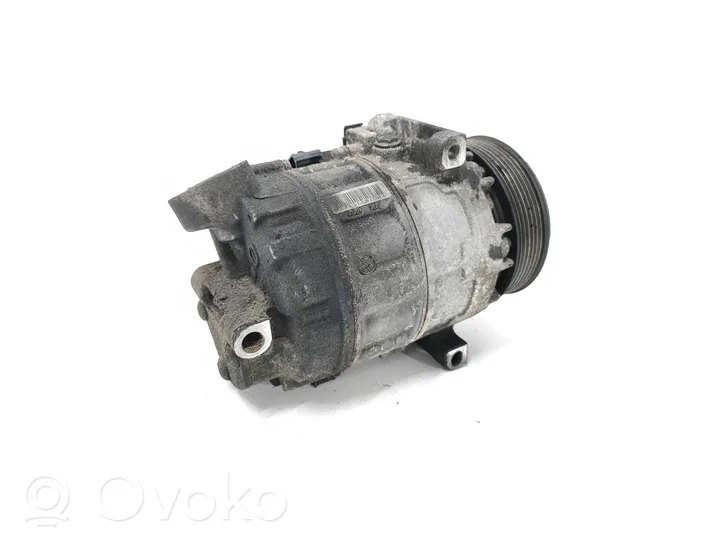 Renault Laguna III Ilmastointilaitteen kompressorin pumppu (A/C) 8200890987