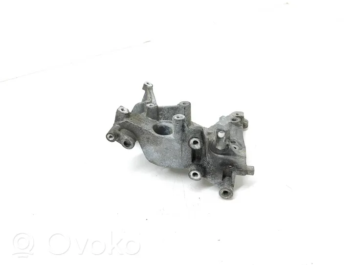 Citroen C4 II Support de générateur / alternateur 9674030280