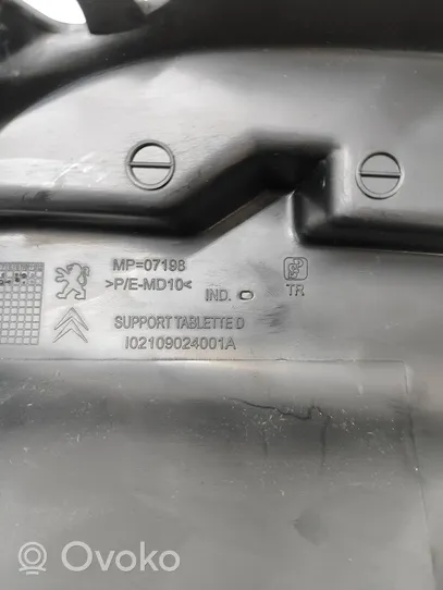 Peugeot 208 Staffa di montaggio copertura ripiano portaoggetti 102109024001A
