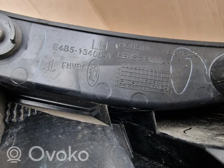 Ford Ka Galinis žibintas kėbule E4B5-13405-AF