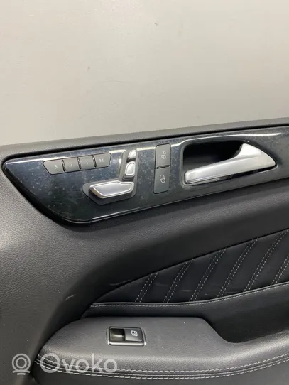 Mercedes-Benz GLE (W166 - C292) Rivestimento del pannello della portiera anteriore A2927201800