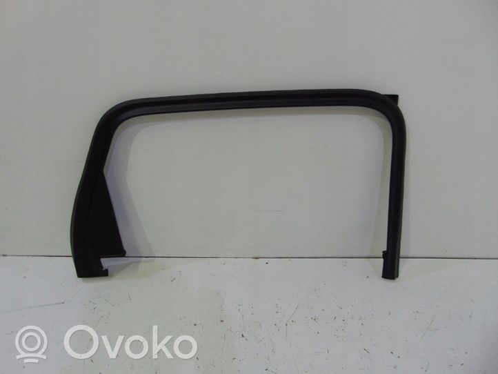 Audi Q7 4M Rear door glass trim molding 4M0867603