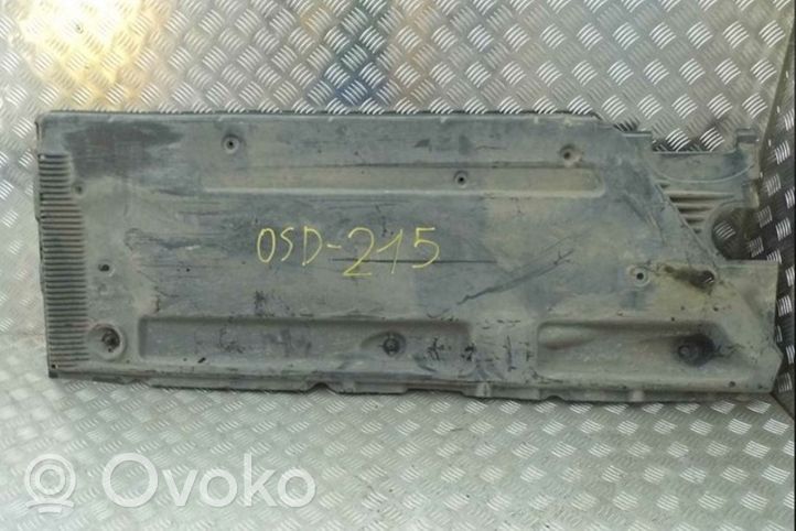 Volkswagen Golf VI Placa protectora del centro/medio 5K7825202