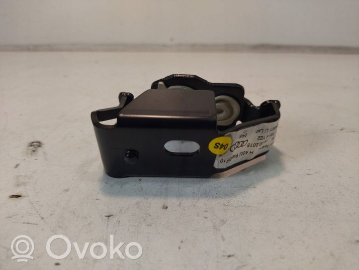 Audi Q7 4M Staffa di montaggio copertura ripiano portaoggetti 4M0861735A