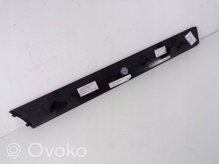 Volkswagen Touareg II Rear door card trim 7P6867450D