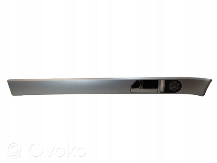 Volkswagen Touareg I Front door trim bar 7L6853077D