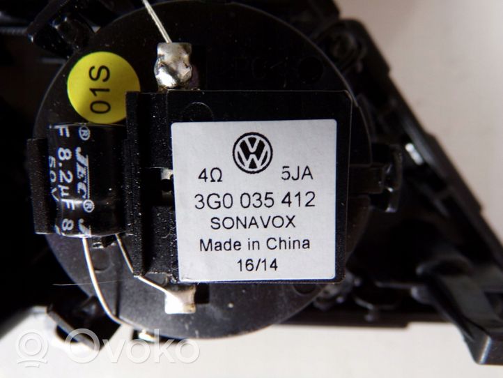 Volkswagen Arteon Moldura del tarjetero del panel de la puerta trasera 3G0867449