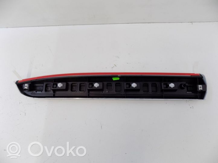 Volkswagen Arteon Takaoven lista (muoto) 3G8853991B