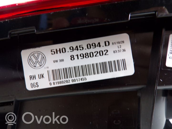 Volkswagen Golf VIII Takavalosarja 5H0945096C
