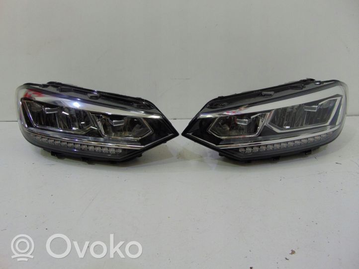 Volkswagen Touran III Lot de 2 lampes frontales / phare 5TB941035B