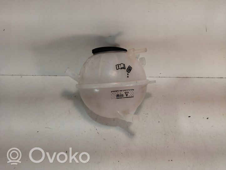 Volkswagen Jetta VI Coolant expansion tank/reservoir 5C0121407