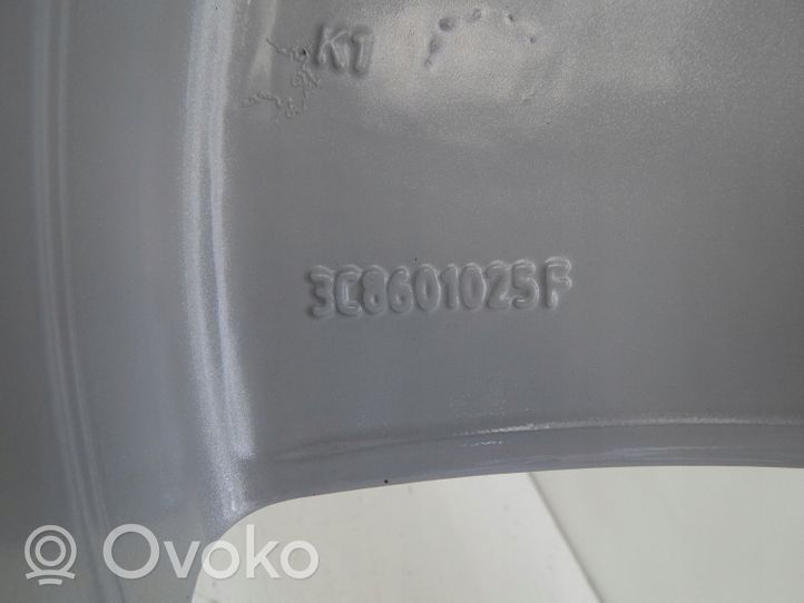 Volkswagen PASSAT B7 R17-alumiinivanne 3C8601025F