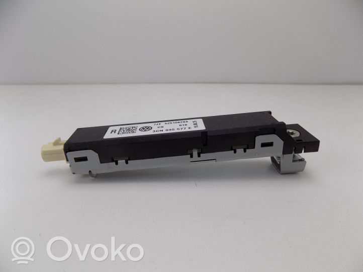 Volkswagen Atlas Antenos stiprintuvas 3CN035577E