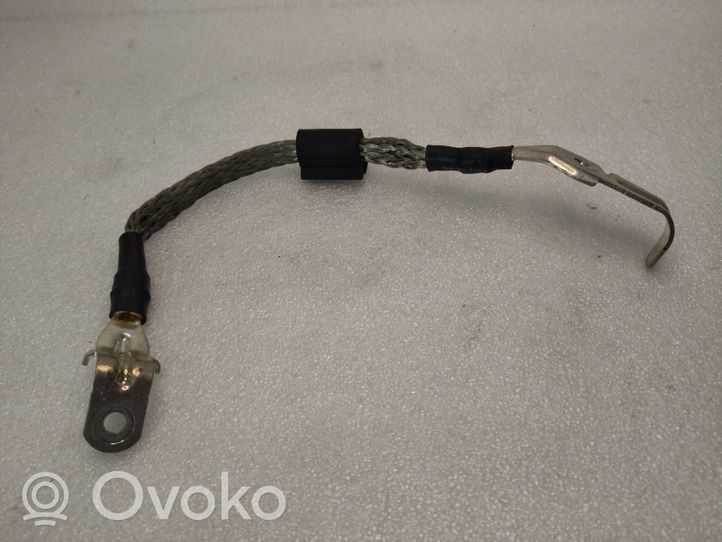 Volkswagen Golf VIII Câble négatif masse batterie 5WA971538B