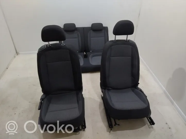 Volkswagen Beetle A5 Set interni 