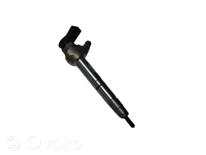 Volkswagen PASSAT B8 Injecteur de carburant 05L130277E