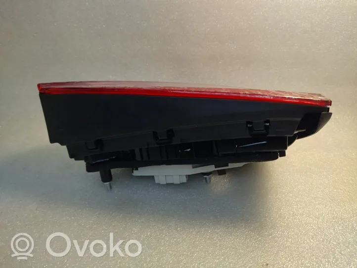 Volkswagen Jetta VI Rear/tail lights 5C6945094K