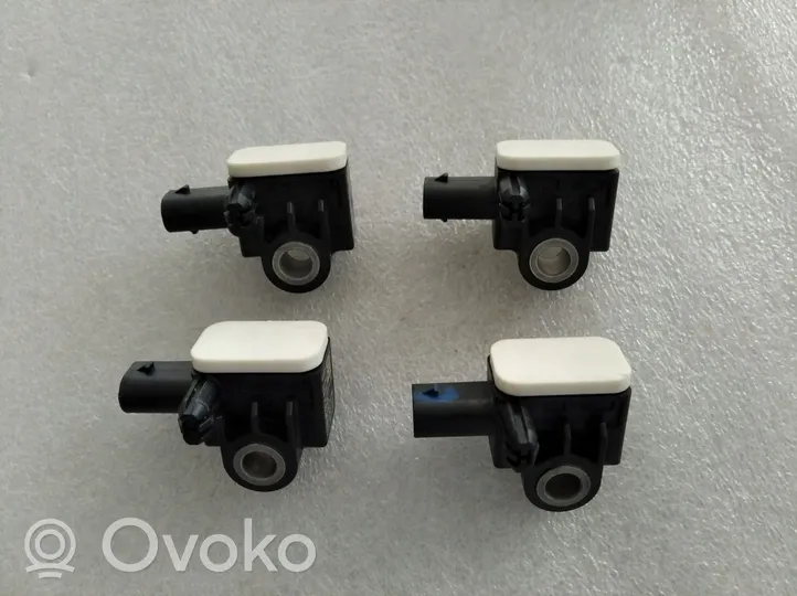 Audi Q7 4M Airbag deployment crash/impact sensor 4M0907508