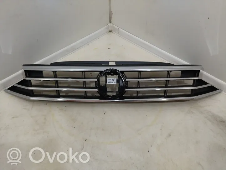 Volkswagen PASSAT B8 Grille calandre supérieure de pare-chocs avant 3G0853651DE