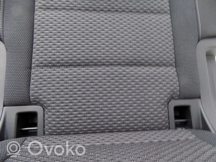 Volkswagen Touran III Fotele tylne trzeciego rzędu 5QA885305B