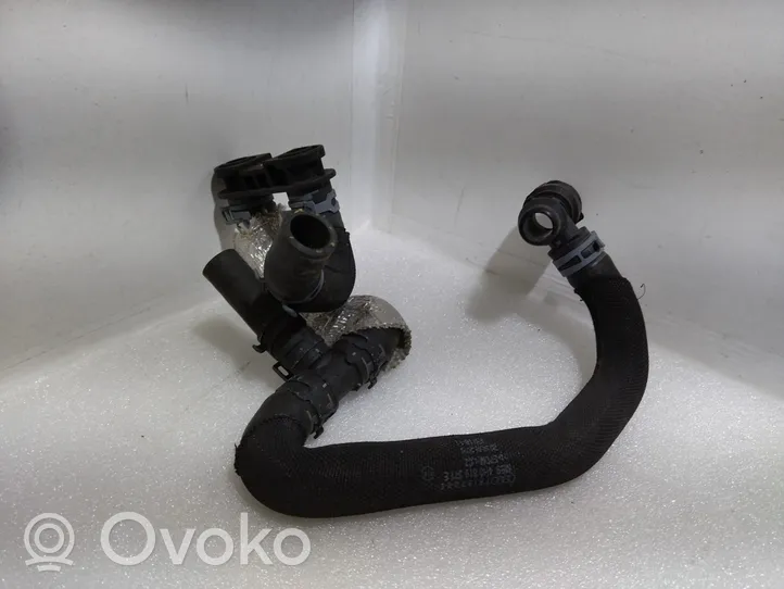 Audi A8 S8 D4 4H Engine coolant pipe/hose 4H0819675C