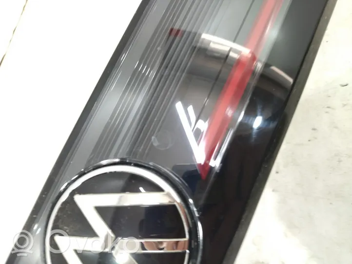 Volkswagen Taigo Luces portón trasero/de freno 2G7945093