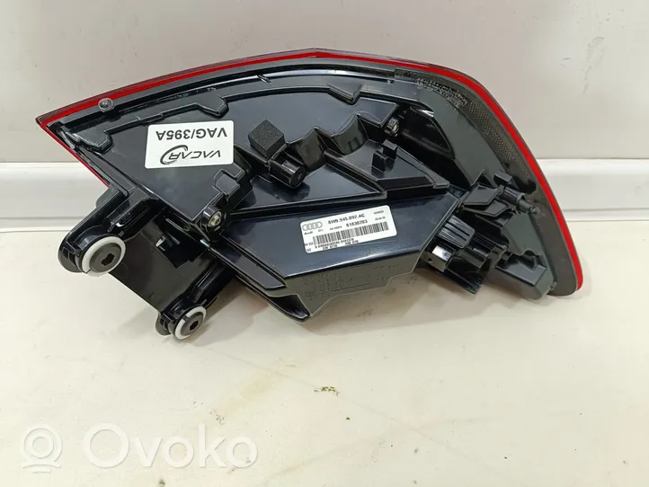 Audi A4 S4 B9 Lampa tylna 8W9945092AC