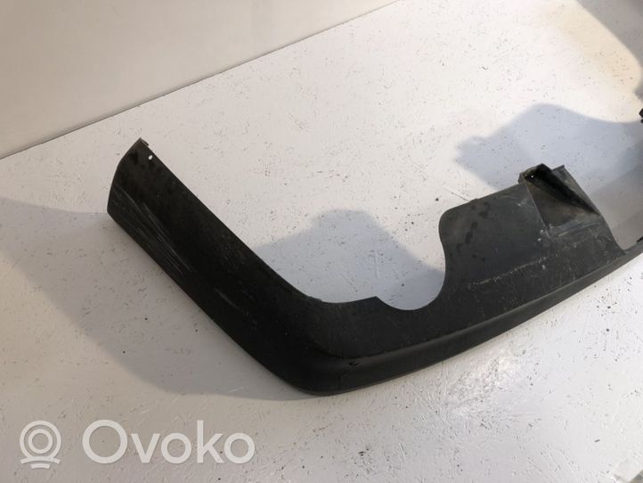 Volvo V70 Moulure inférieure de pare-chocs arrière 30763621