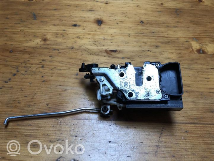 Chevrolet Nubira Rear door lock 96260996