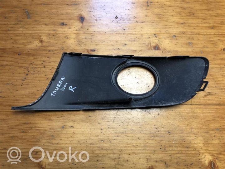 Volkswagen Touran II Verkleidung Nebelscheinwerfer / Gitter vorne 1T0853666S