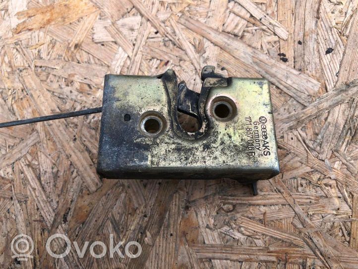 Volkswagen Golf II Front door lock 