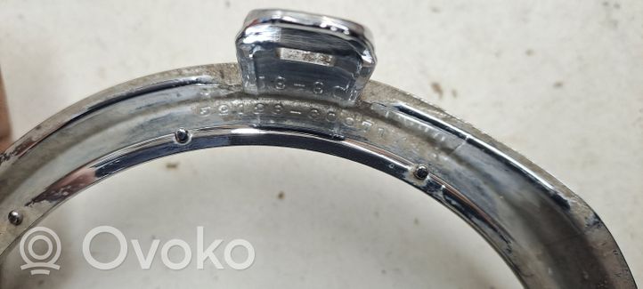 Toyota Land Cruiser (J200) Priešrūkinio žibinto apdaila/ grotelės 5212660071