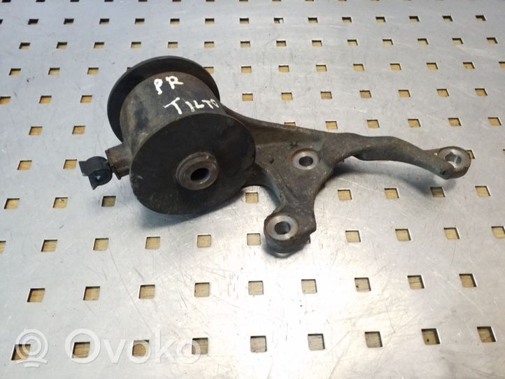 Suzuki Grand Vitara II Front differential mounting bracket 