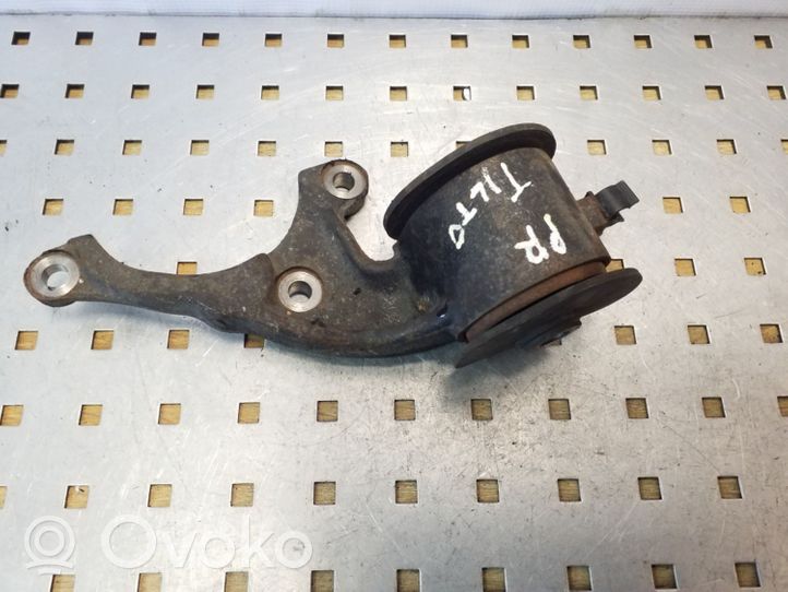 Suzuki Grand Vitara II Front differential mounting bracket 