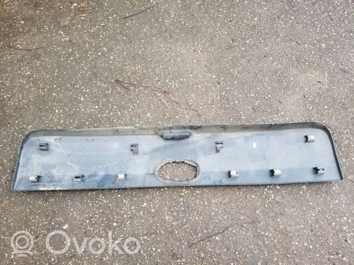 Renault Kangoo I Rivestimento della portiera di carico (modanatura) 7700304871