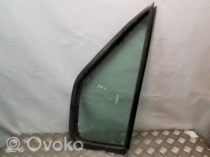 Opel Movano A Front door vent window glass four-door 