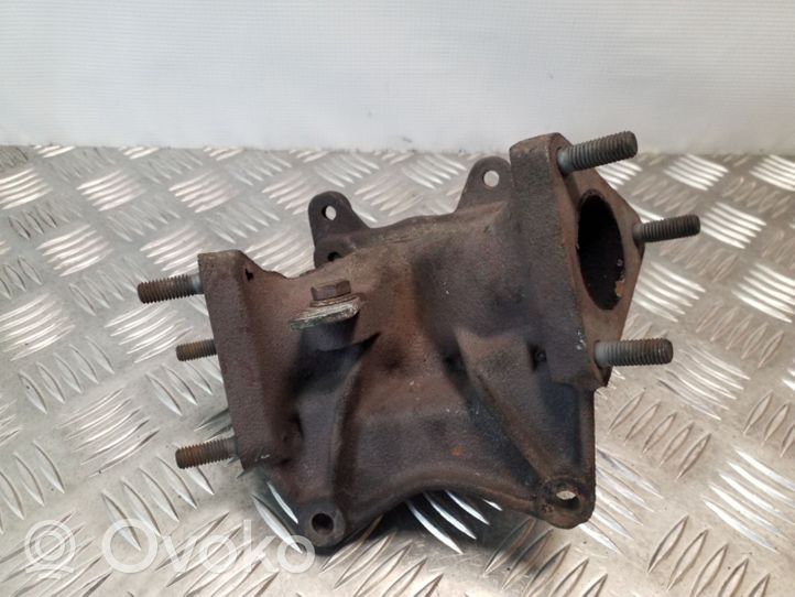 Audi A4 S4 B6 8E 8H Išmetimo kolektoriaus kita detalė (-ės) 059131799B